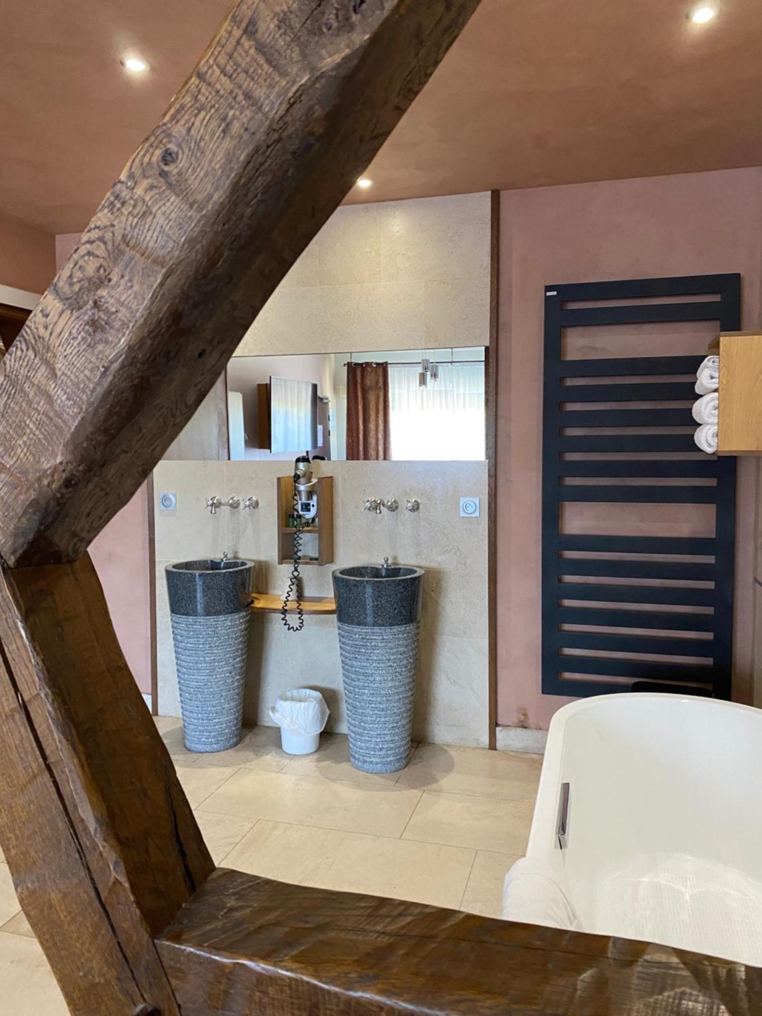 Auberge Des Moulins Pont-Les-Moulins Esterno foto