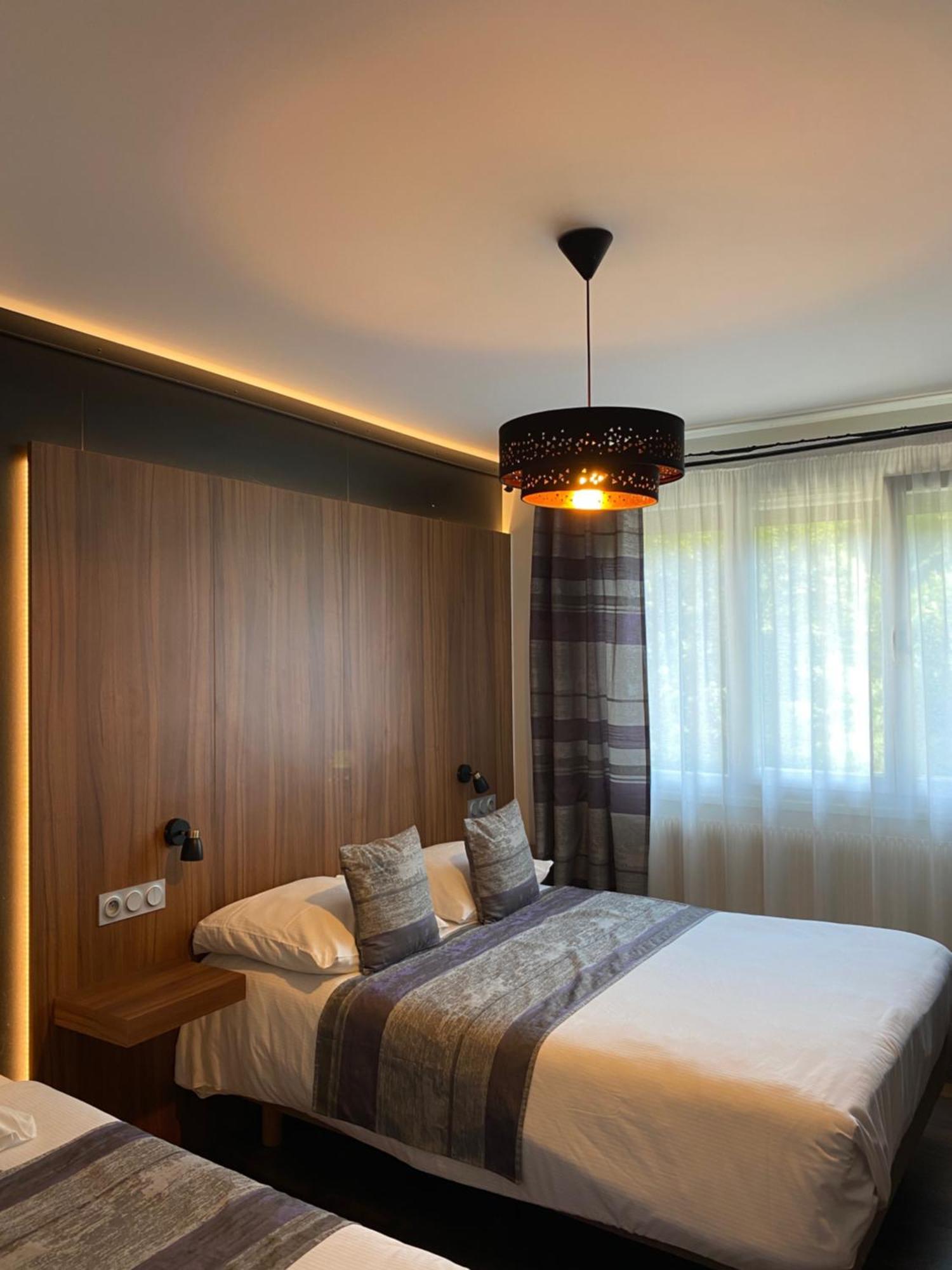 Auberge Des Moulins Pont-Les-Moulins Esterno foto
