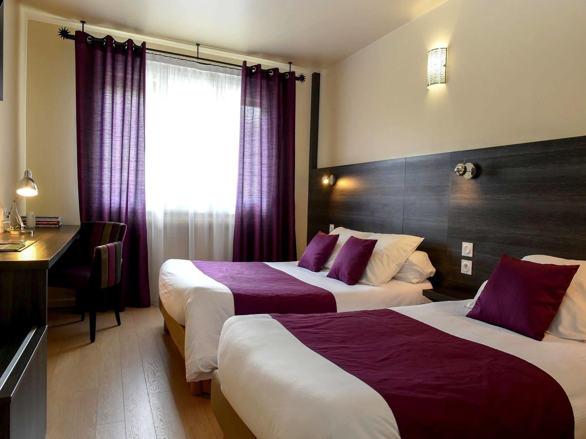 Auberge Des Moulins Pont-Les-Moulins Esterno foto